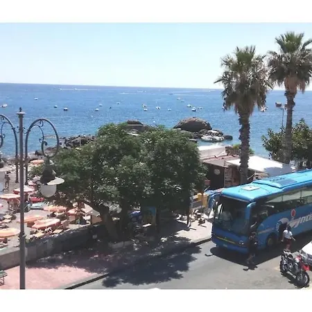 Lucia & Giovanni ベッド・アンド・ブレックファスト 3*