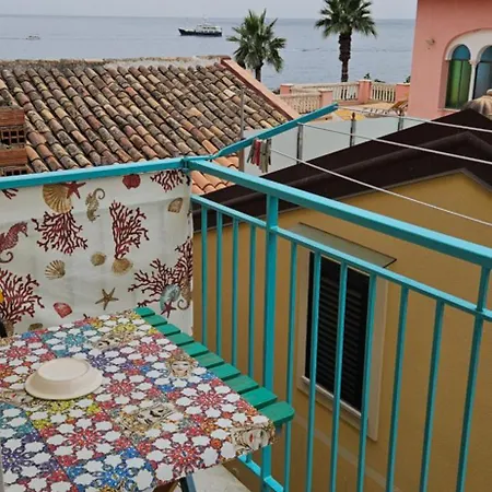 Lucia & Giovanni Bed & Breakfast